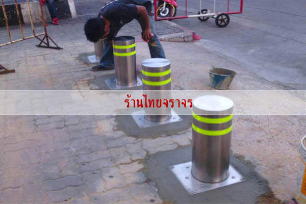 traffic bollards6